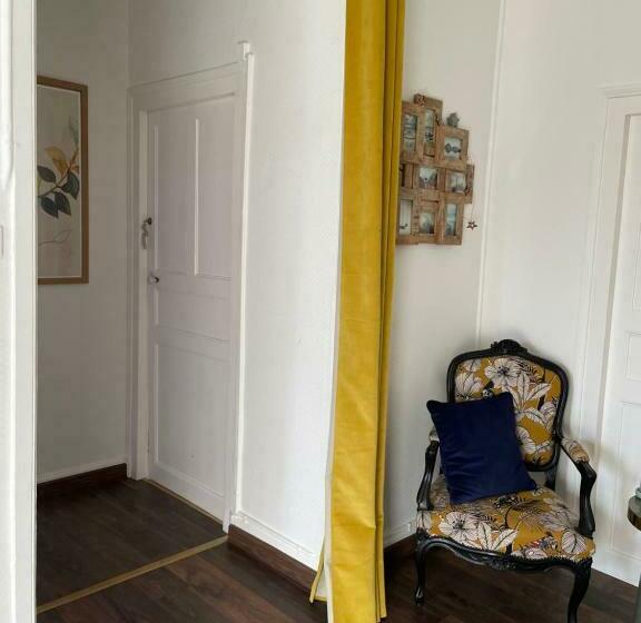 Bed and Breakfast Les Hirondelles De La Villa Des Roses