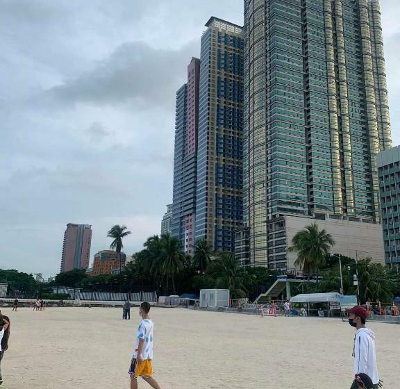 Grand Riviera Suites Comfy Condo Near Us Embassy Manila Bay Roxas Blvd Ermita Manila