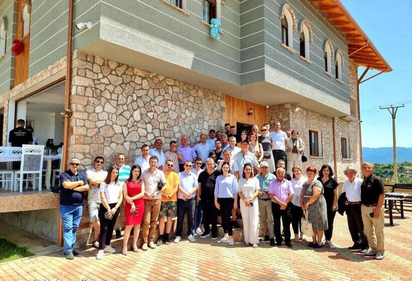 فندق Bujtina Celiku