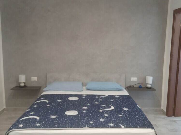 膳宿费 Mondo House