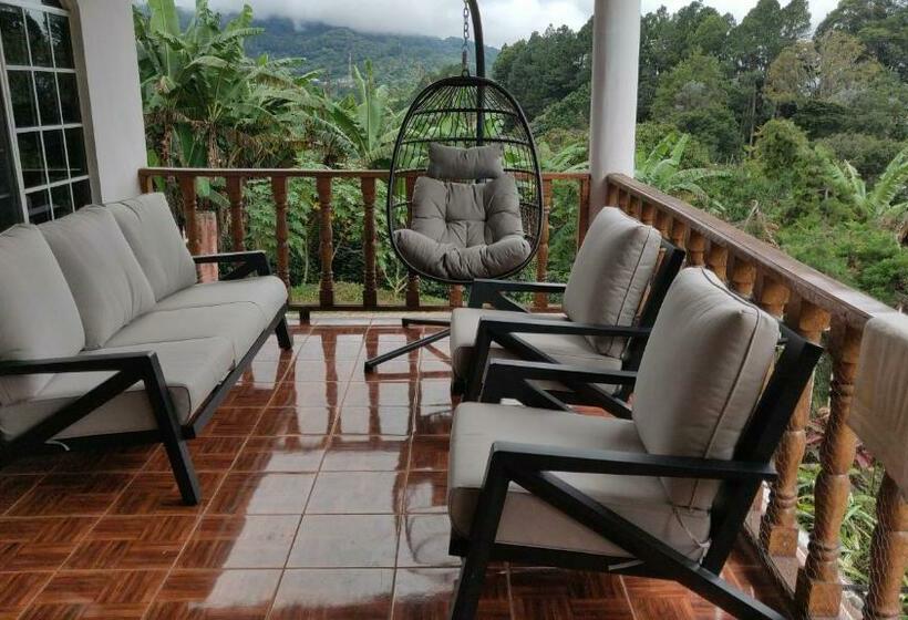 فندق صغير Agartha Mountain Retreat