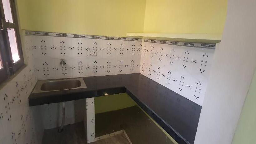 הוסטל Dostel Rishikesh