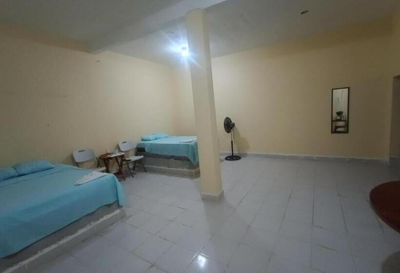 旅馆 Hospedaje C&r