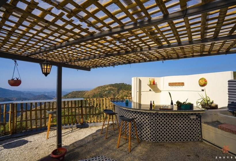 Общежитие Zostel Banikhet