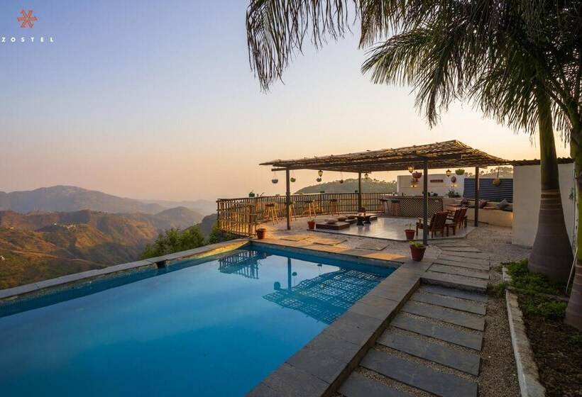 Общежитие Zostel Banikhet