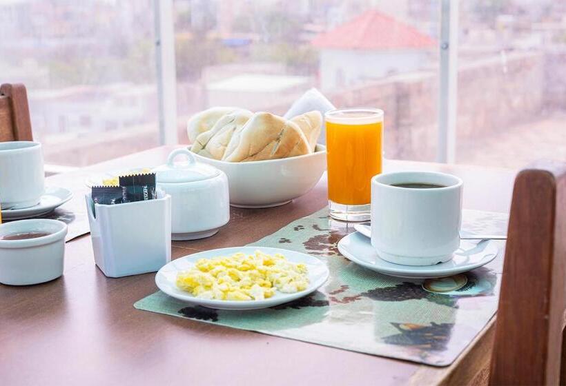 Ayenda Hotel Bambu Guatape