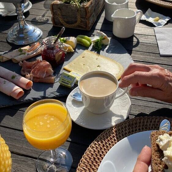 تختخواب و صبحانه Bed & Bokes Aan De Maaskant