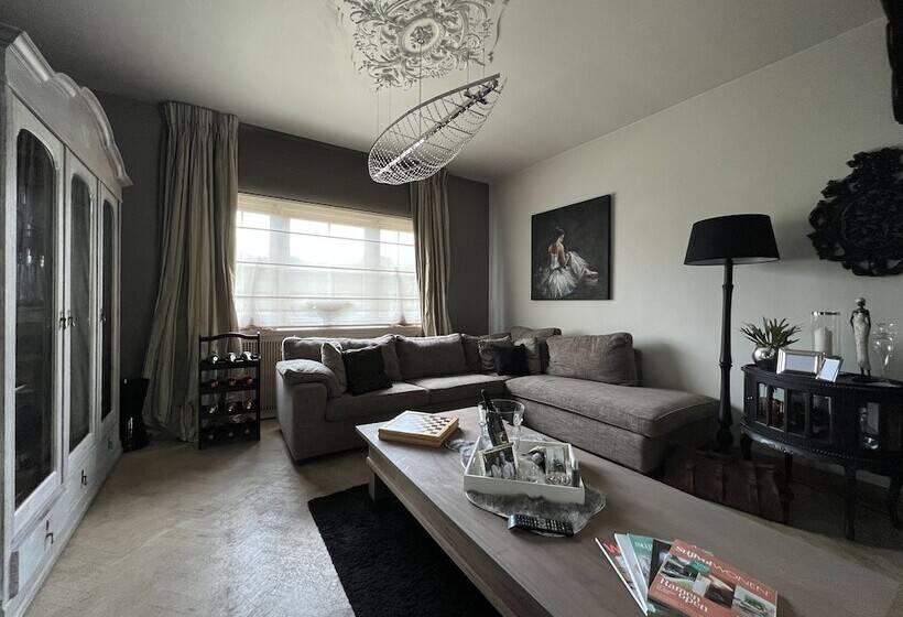 تختخواب و صبحانه Bed & Bokes Aan De Maaskant