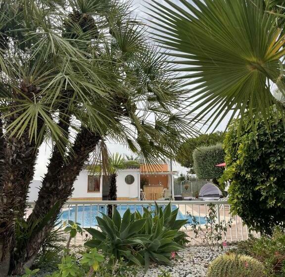 ベッドアンドブレックファースト Romantico Wellness Casa Veronica