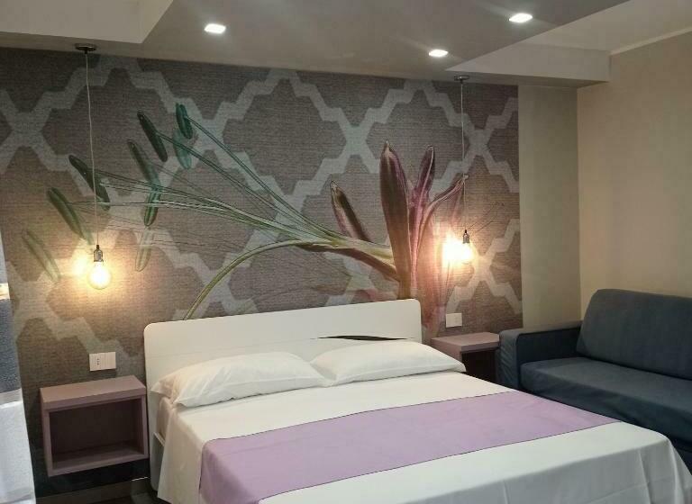 تختخواب و صبحانه Garden Gafè