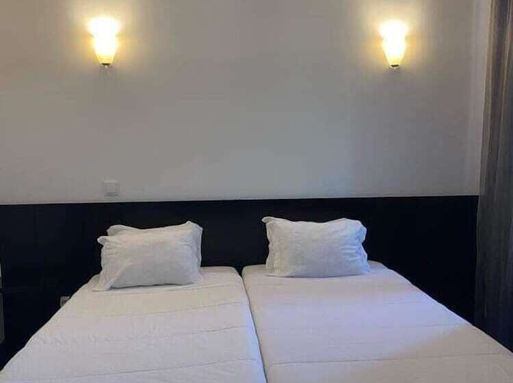 בית מלון כפרי Al & Snack Bar éden