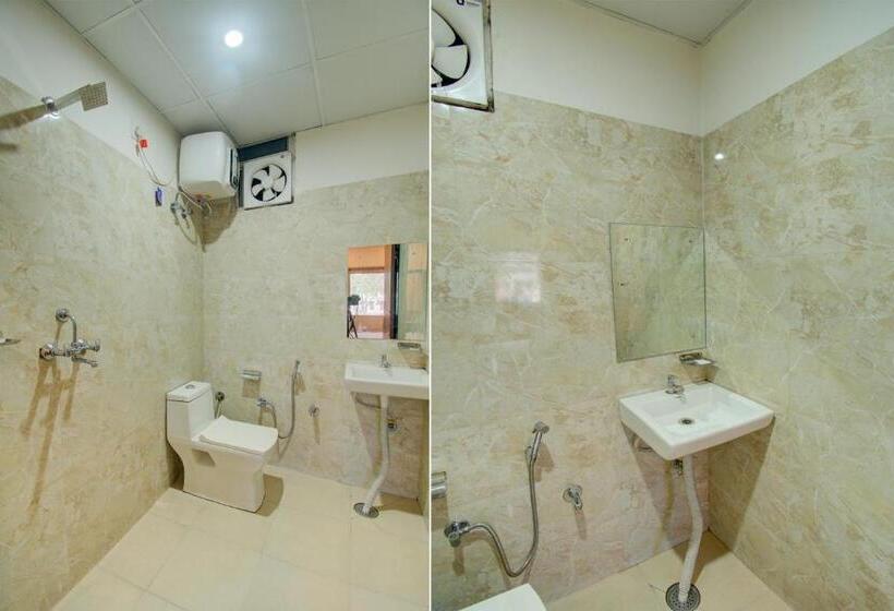 ホテル Bhagwati Palace