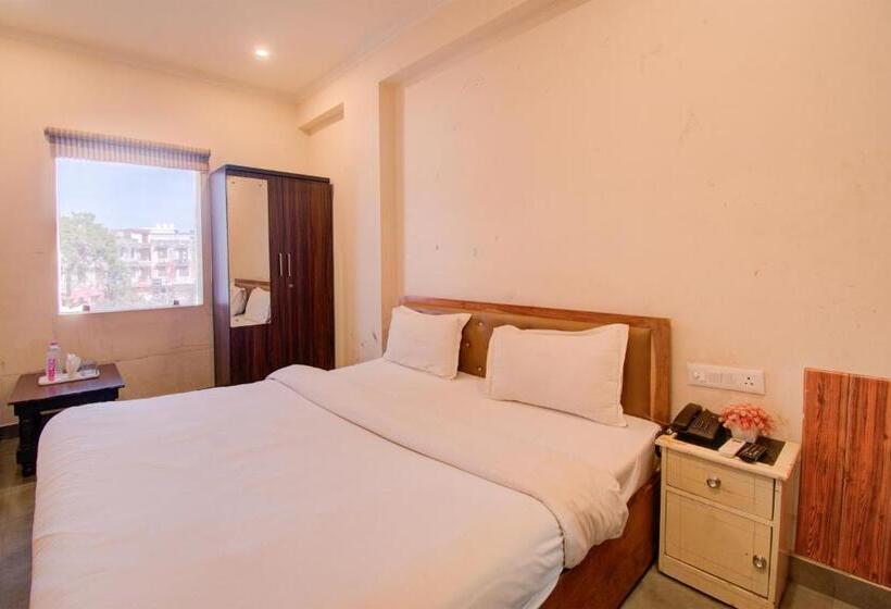 ホテル Bhagwati Palace