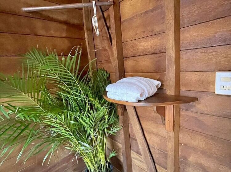 酒店 Cabañas La Caleta