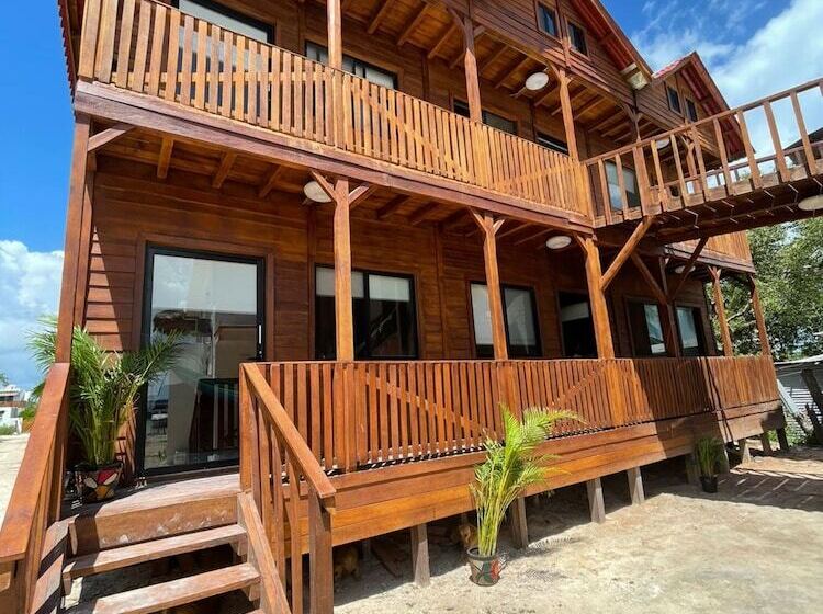 酒店 Cabañas La Caleta