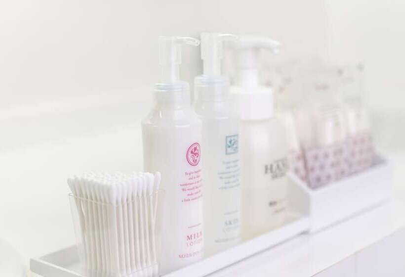 Hotel a Capsule First Cabin Haneda Terminal 1