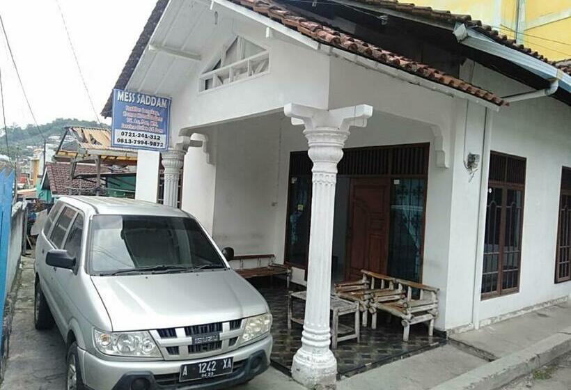 בית מלון כפרי Express O 91436 Mess Sadam