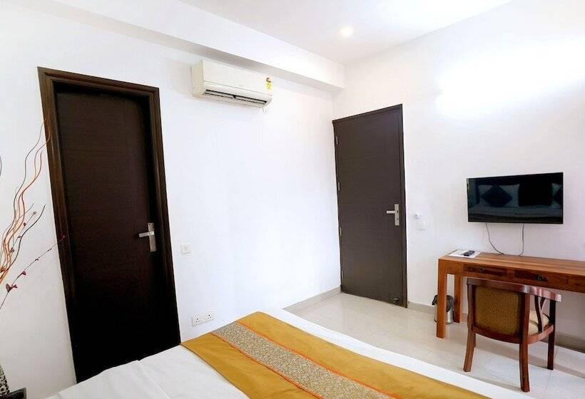 酒店 Gupta Residency Near Noida Sector 50 Metro Station