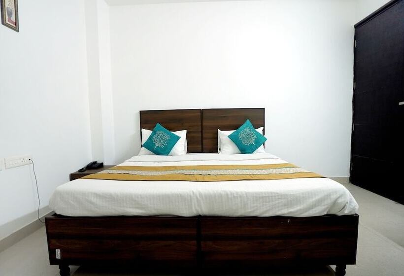 酒店 Gupta Residency Near Noida Sector 50 Metro Station