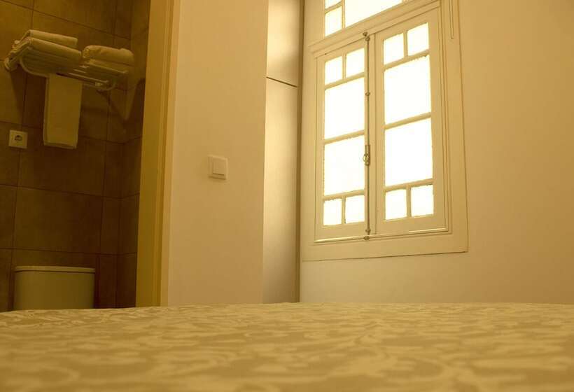 هتل Hospedaria Londres