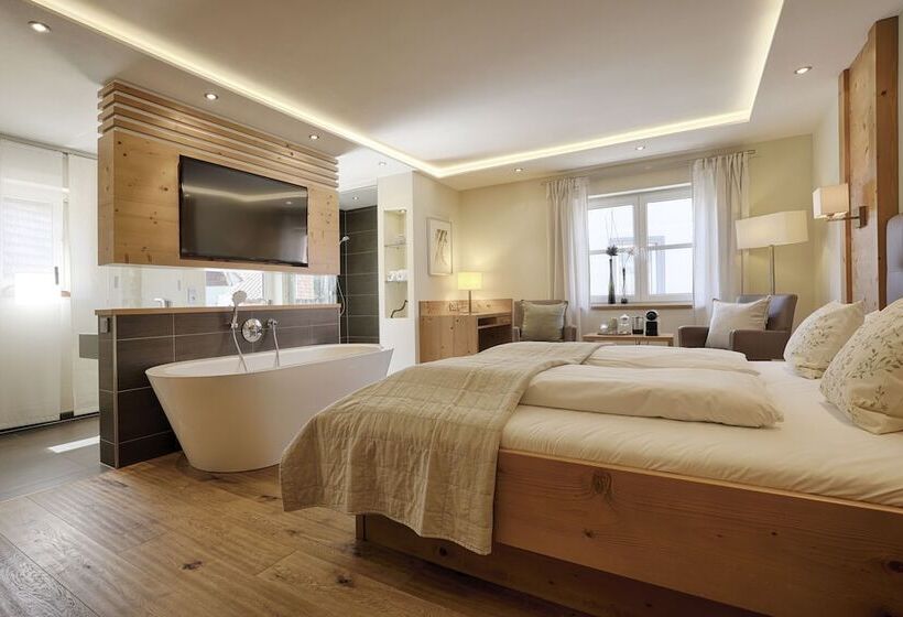 Landhotel Schwab   By Homekeepers