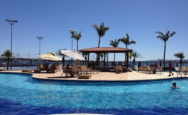 ホテル Lindo Apart Lake Side Com Banheira