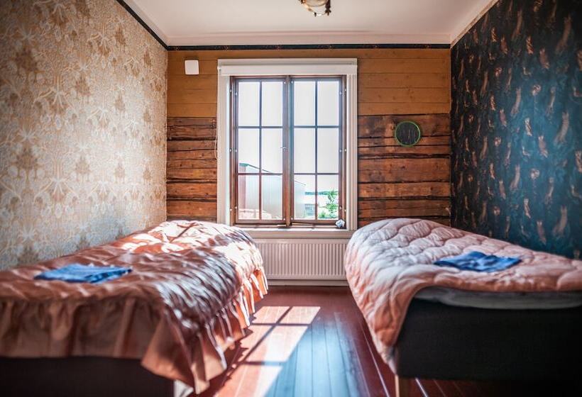 酒店 Matkustajakoti Ykspihlaja