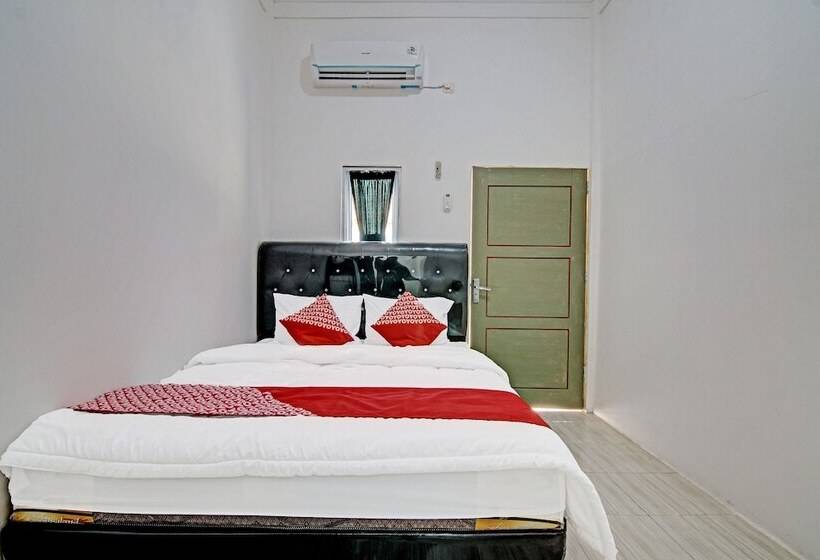 ホテル Oyo 91505 Elif Homestay Syariah