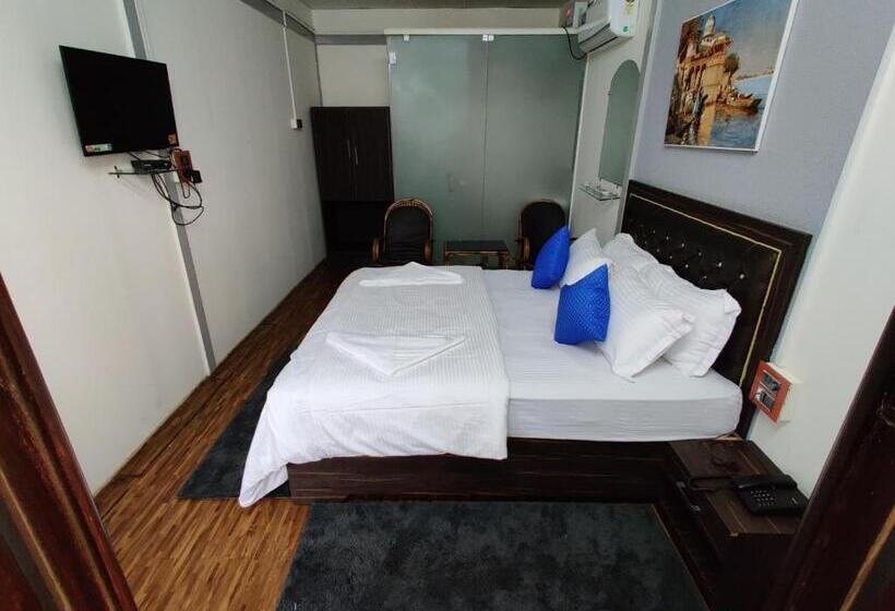 فندق Regina S Place