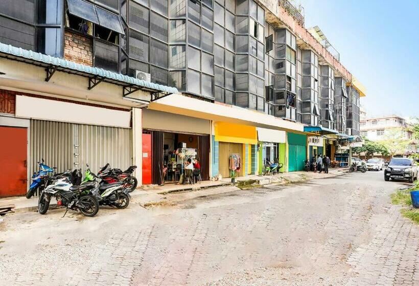 酒店 Spot On 91512 Siantan Anambas Syariah