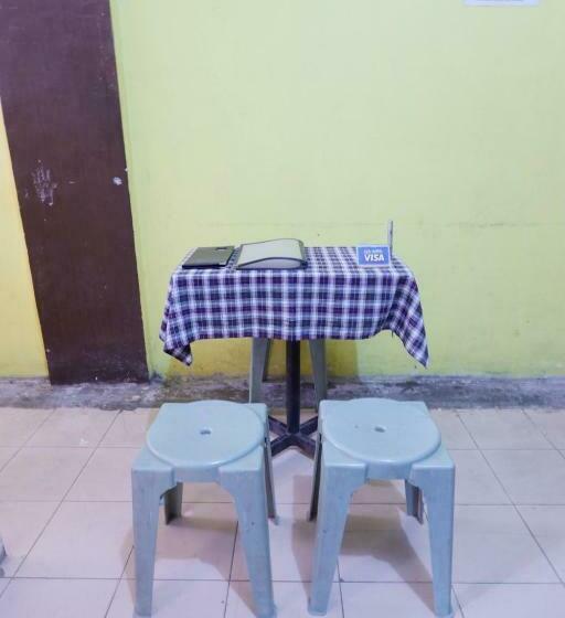هتل Spot On 91512 Siantan Anambas Syariah