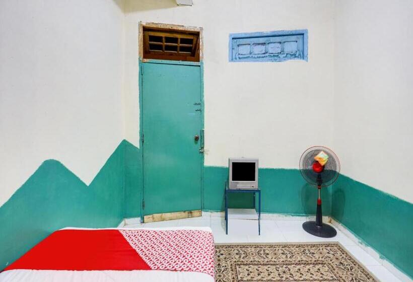 酒店 Spot On 91512 Siantan Anambas Syariah