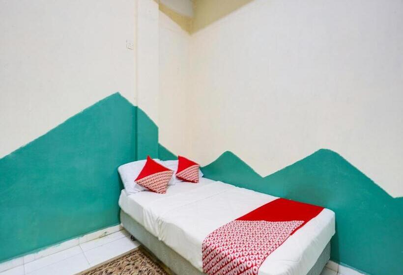 酒店 Spot On 91512 Siantan Anambas Syariah