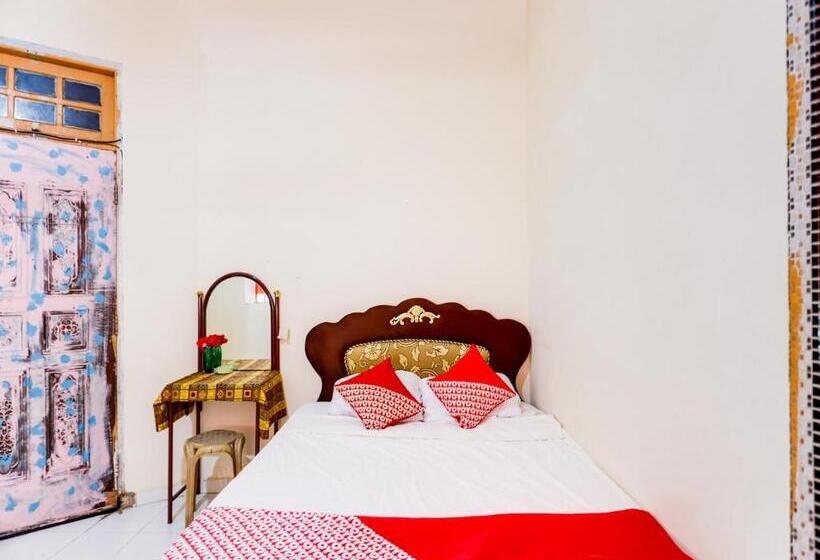 酒店 Spot On 91512 Siantan Anambas Syariah