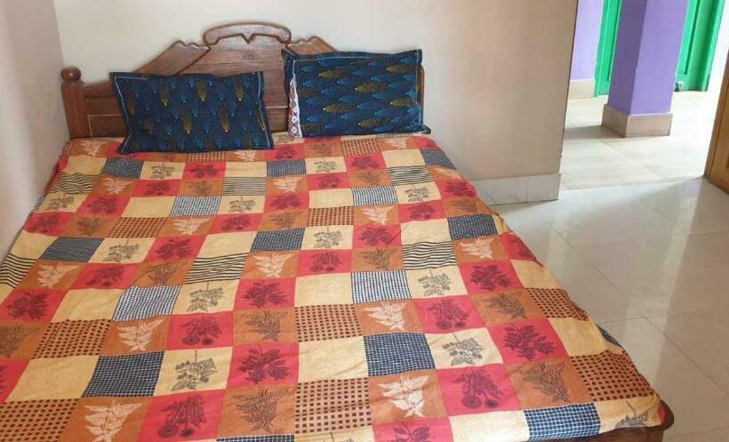 ホテル O Shivdham