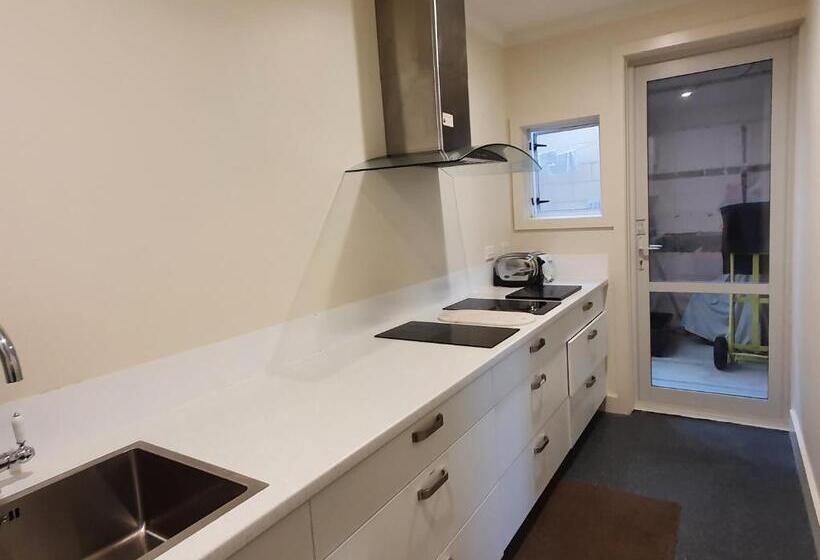 モーテル Travel Stay City Hostel