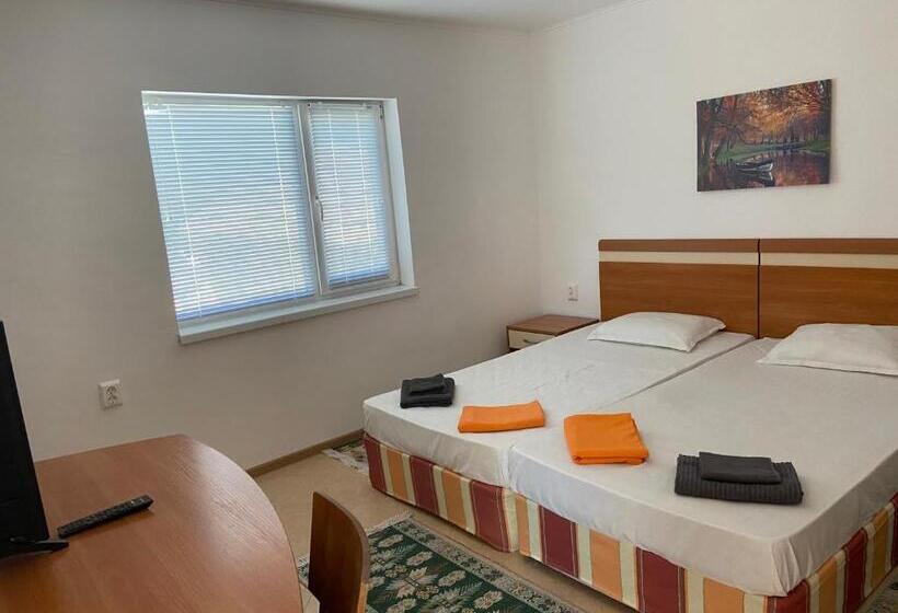 بنسيون соларис 4