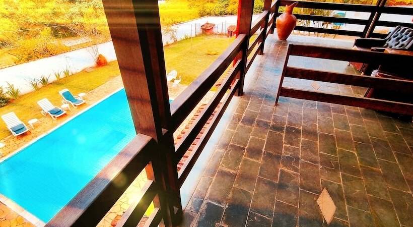 펜션 Pouso Das Folhas