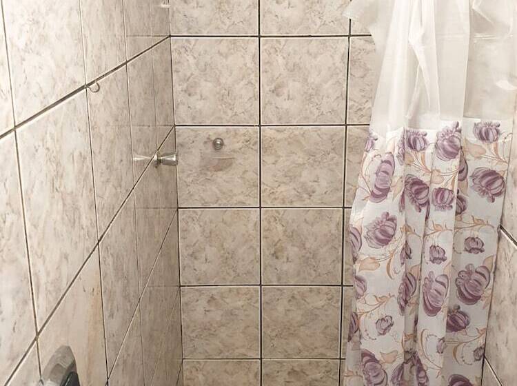 펜션 Pouso Das Folhas