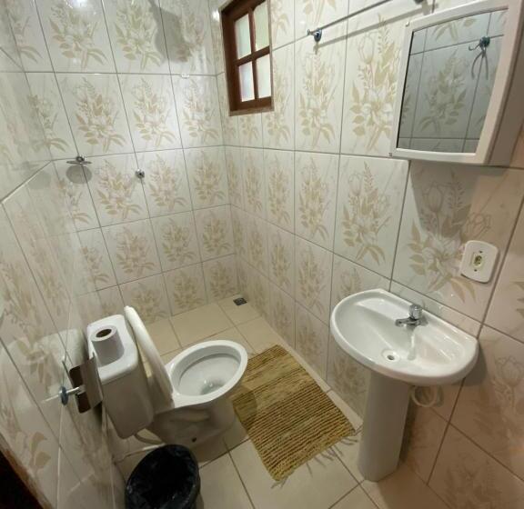 펜션 Pouso Das Folhas