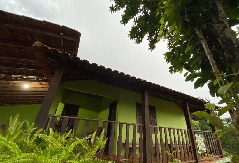 펜션 Pouso Das Folhas