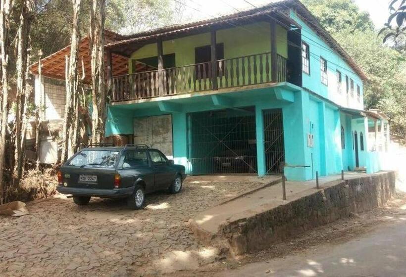 펜션 Pouso Das Folhas