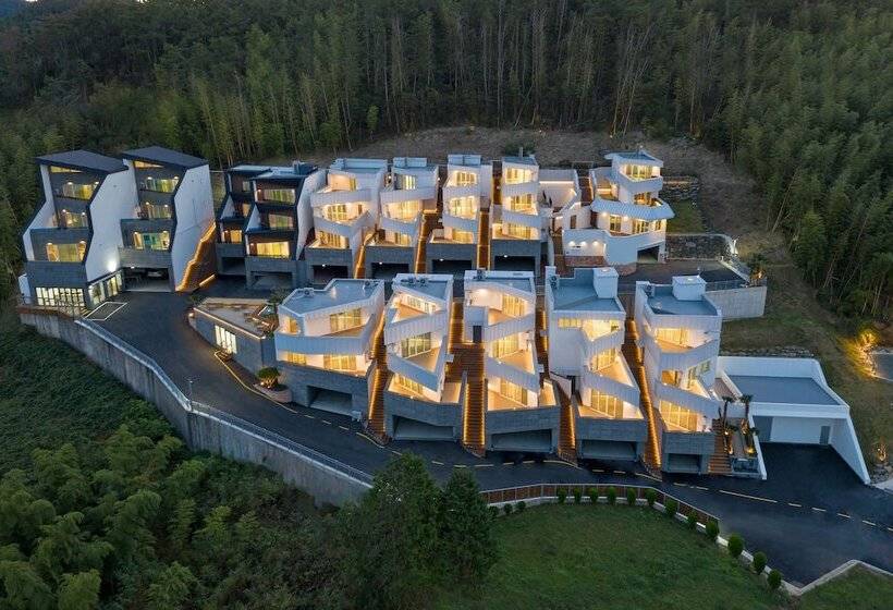 Курорт Oceanterra