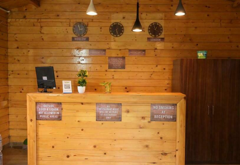 リゾートホテル Vedana Retreat Arambol