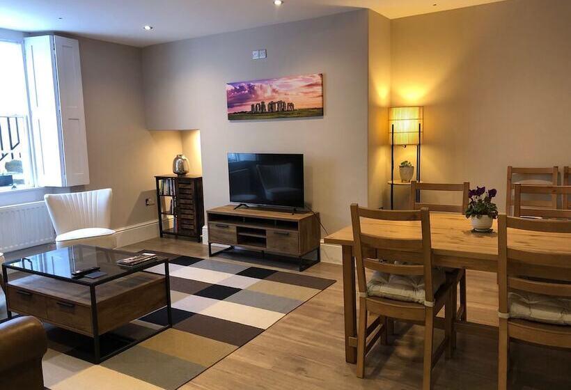 The Basement Flat Bath