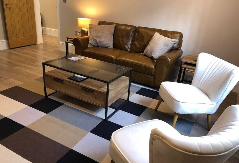 The Basement Flat Bath