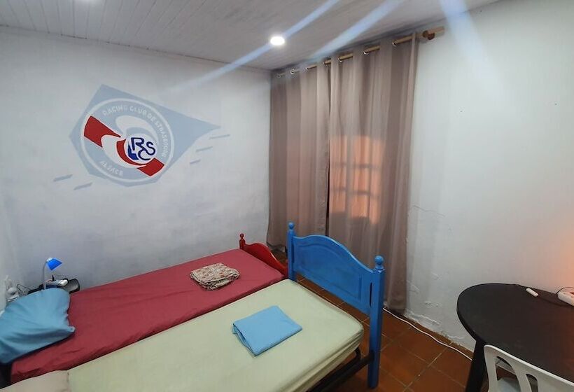 فندق صغير 7 Calcosas