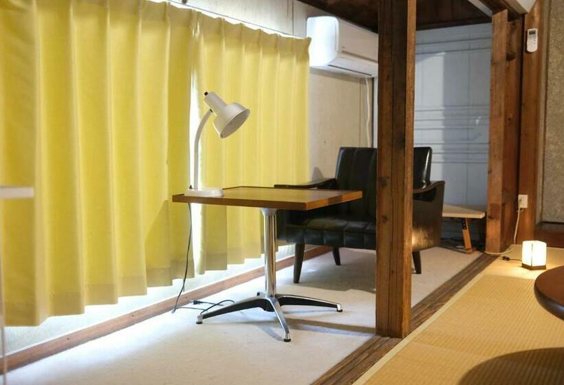 ユースホステル Guesthouse Kojiya 暮らしをつくる宿 旧糀屋