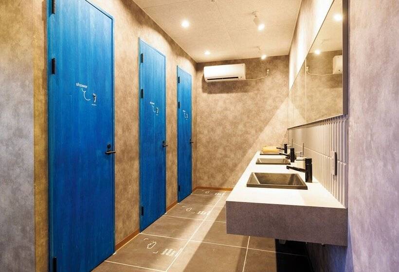 هاستل The Circle Apartment