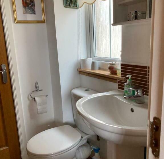 ベッドアンドブレックファースト Caledonia House